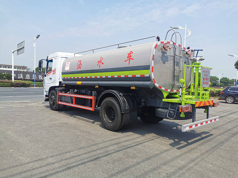 中潔牌XZL5183GSS6型灑水車(chē)
