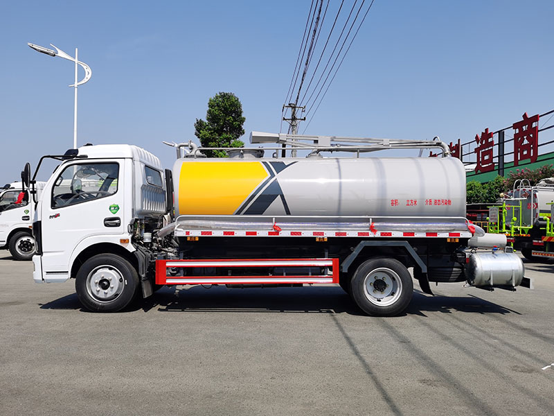 中潔牌XZL5120GXE6型吸糞車(chē)